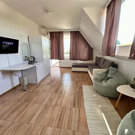 Апартамент Your *